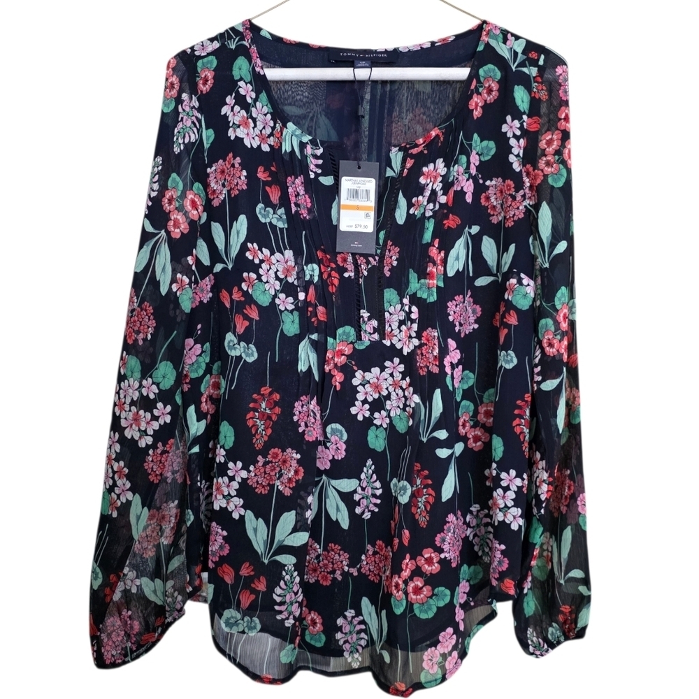 NWT Tommy Hilfiger Martha’s Vineyard Floral Blouse Navy S